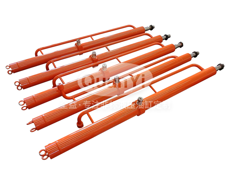 常州全益機(jī)械制造有限公司-34寸液壓硫化機(jī)用開合模油缸 80/50-142580/50-1425